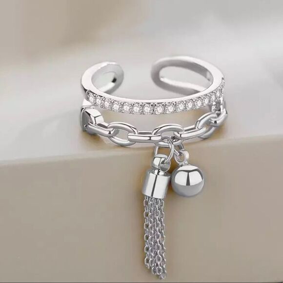 ADJUSTABLE DOUBLE LAYER RING W/CHAIN - Picture 1 of 1